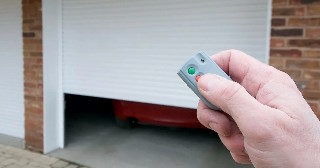 Купить автоматику для рулонных ворот Щербинка, цена от 2699 руб.