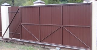 Купить откатные ворота из профнастила Щербинка, цена от 1732 руб.