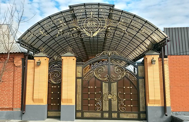 Купить или заказать ворота для дома с навесом - стильные и надежные решения для вашего участка в щербинке от 41394 руб | Титанзабор